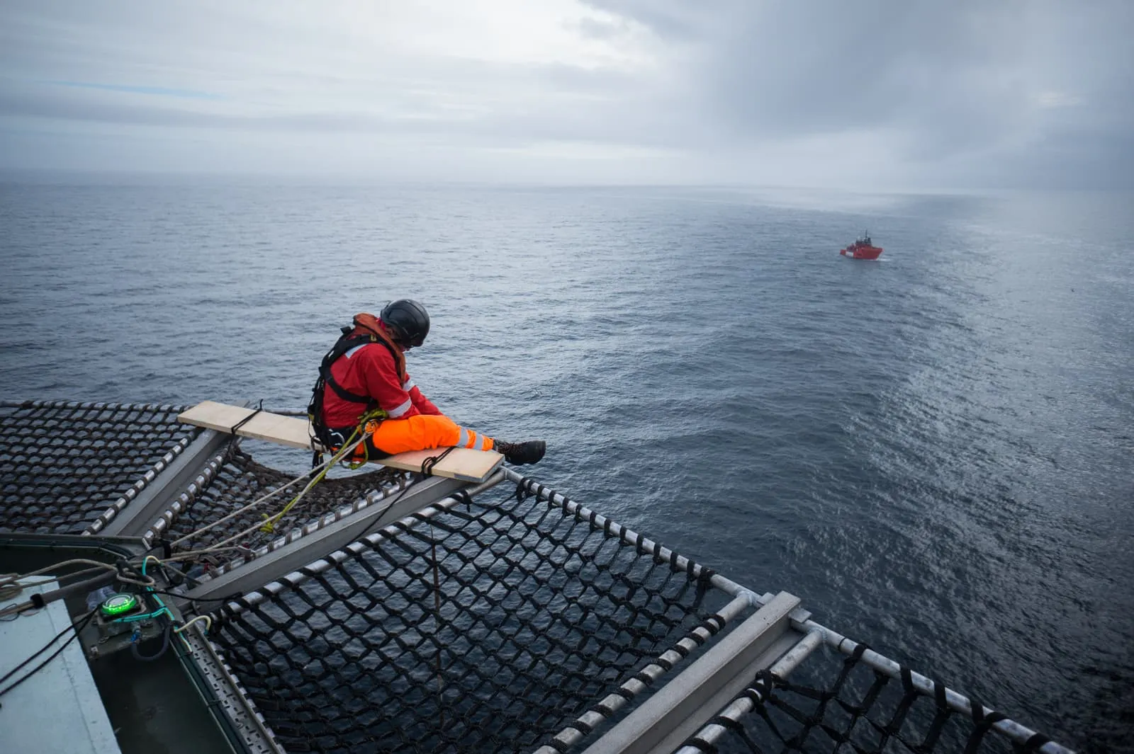 Read More About helideck perimeter net