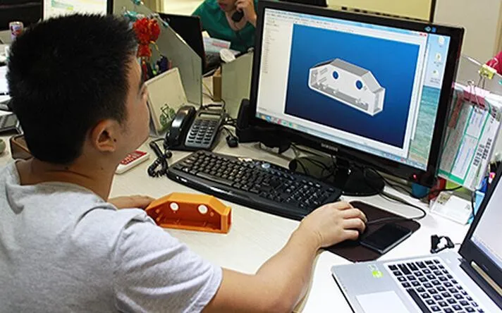 Flexible plastic extrusion profile