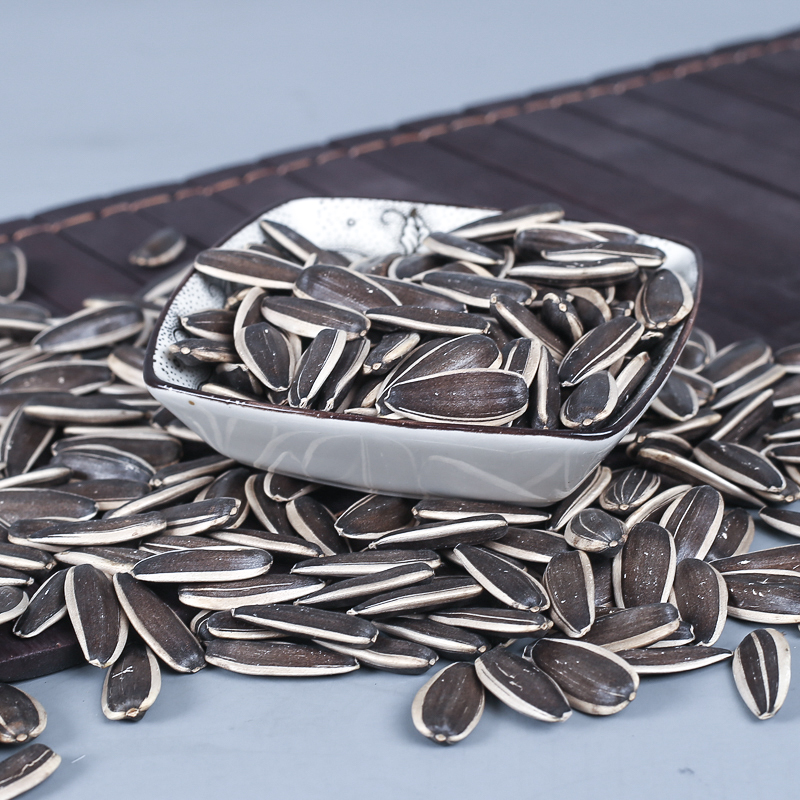 Sunflower Seed Nutrition Facts and Health Benefits