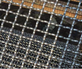 Read More About barb wire roll price