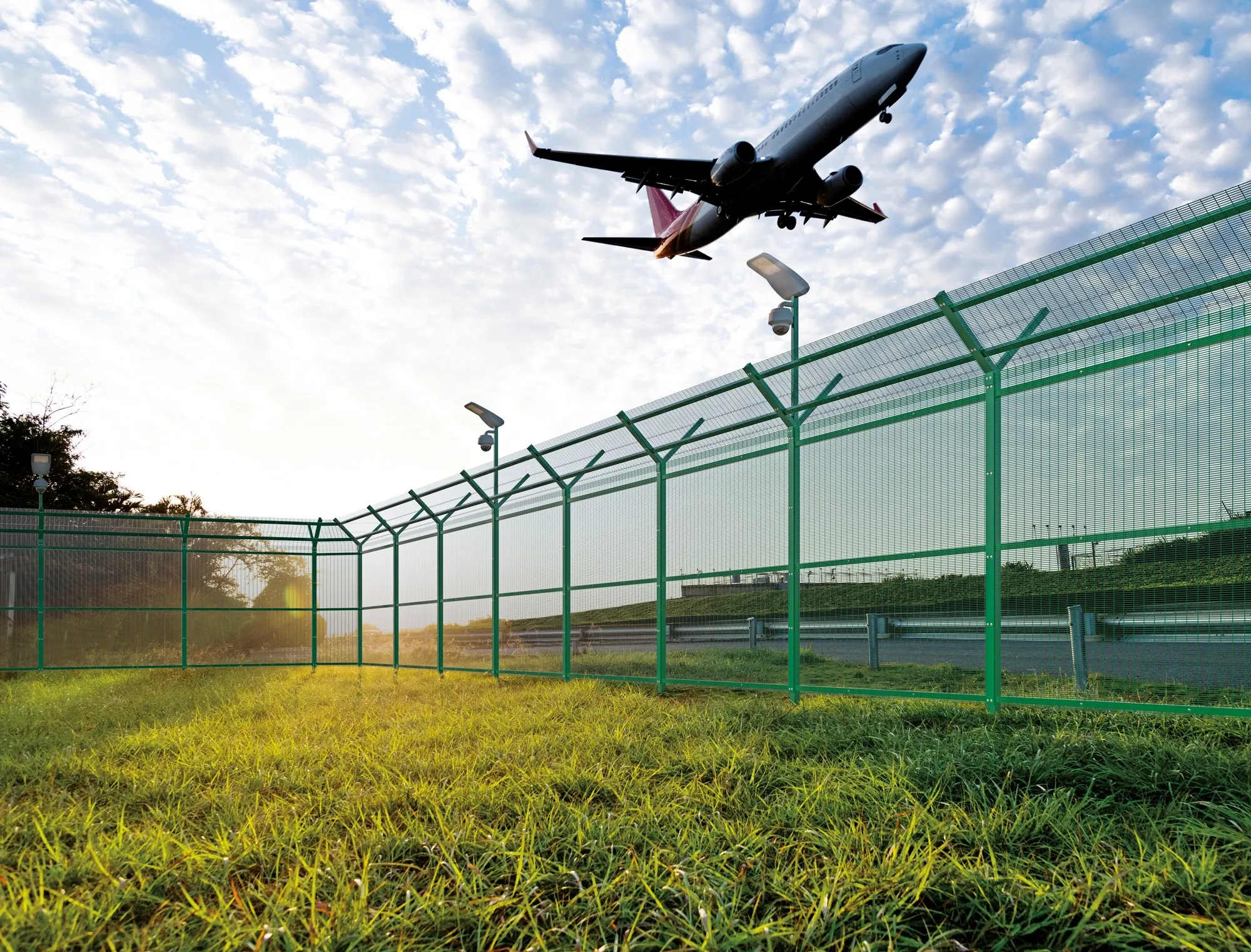 Read More About airport fence