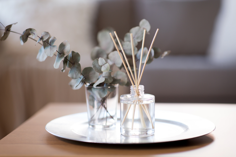 Dome Ceramics Bottle Luxury Reed Diffuser with Sticks Custom Home Fragrance OEM ODM