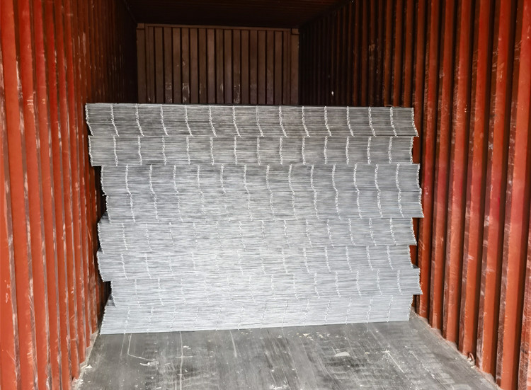 Reinforcing wire mesh panel goods loading
